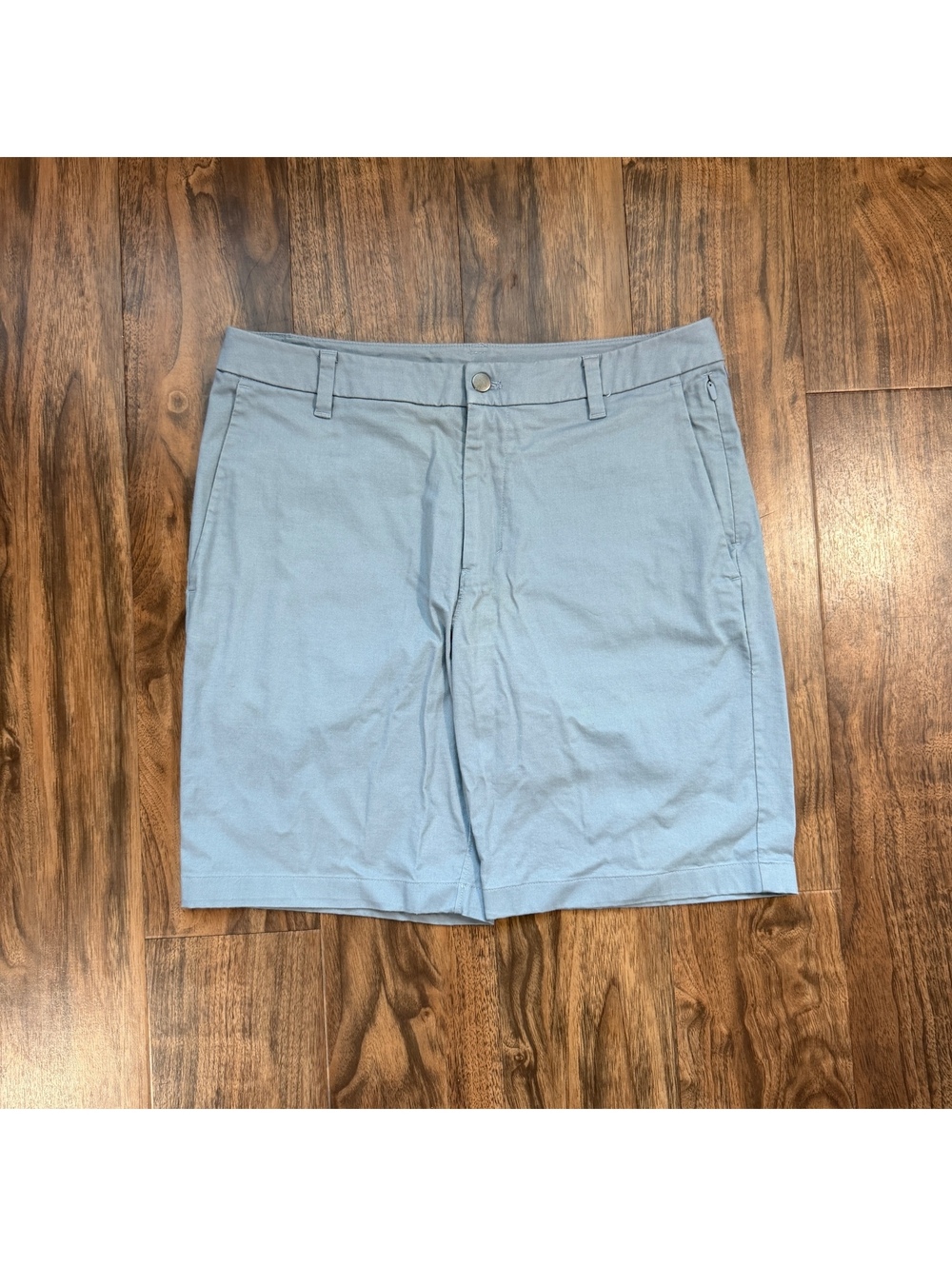 Lululemon Commission Short Mens 33 Light Blue Stretch Chino Golf Casual